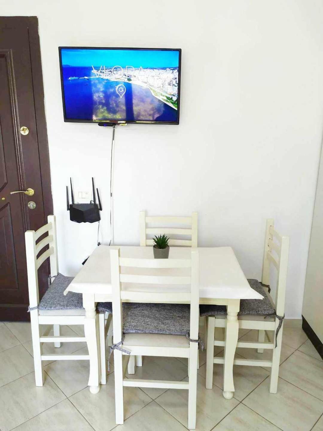 Valbona Apartments Vlorë Exteriör bild