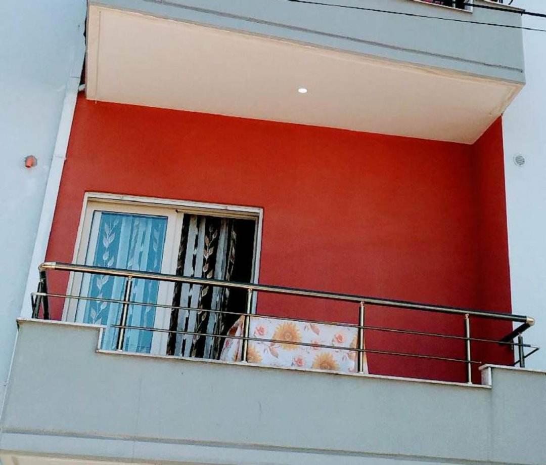 Valbona Apartments Vlorë Exteriör bild